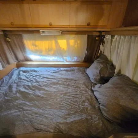 Apartment Full Service Caravan 2